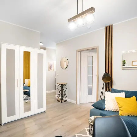 Апарт-отель Cozy With Gym Close To The Airport And Centre Варшава