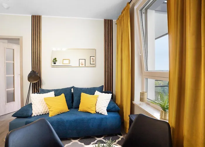 شقة فندقية Cozy With Gym Close To The Airport And Centre وارسو