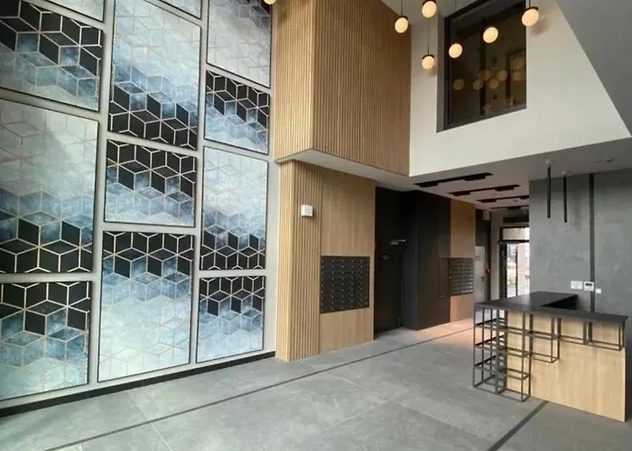 شقة فندقية Cozy With Gym Close To The Airport And Centre *